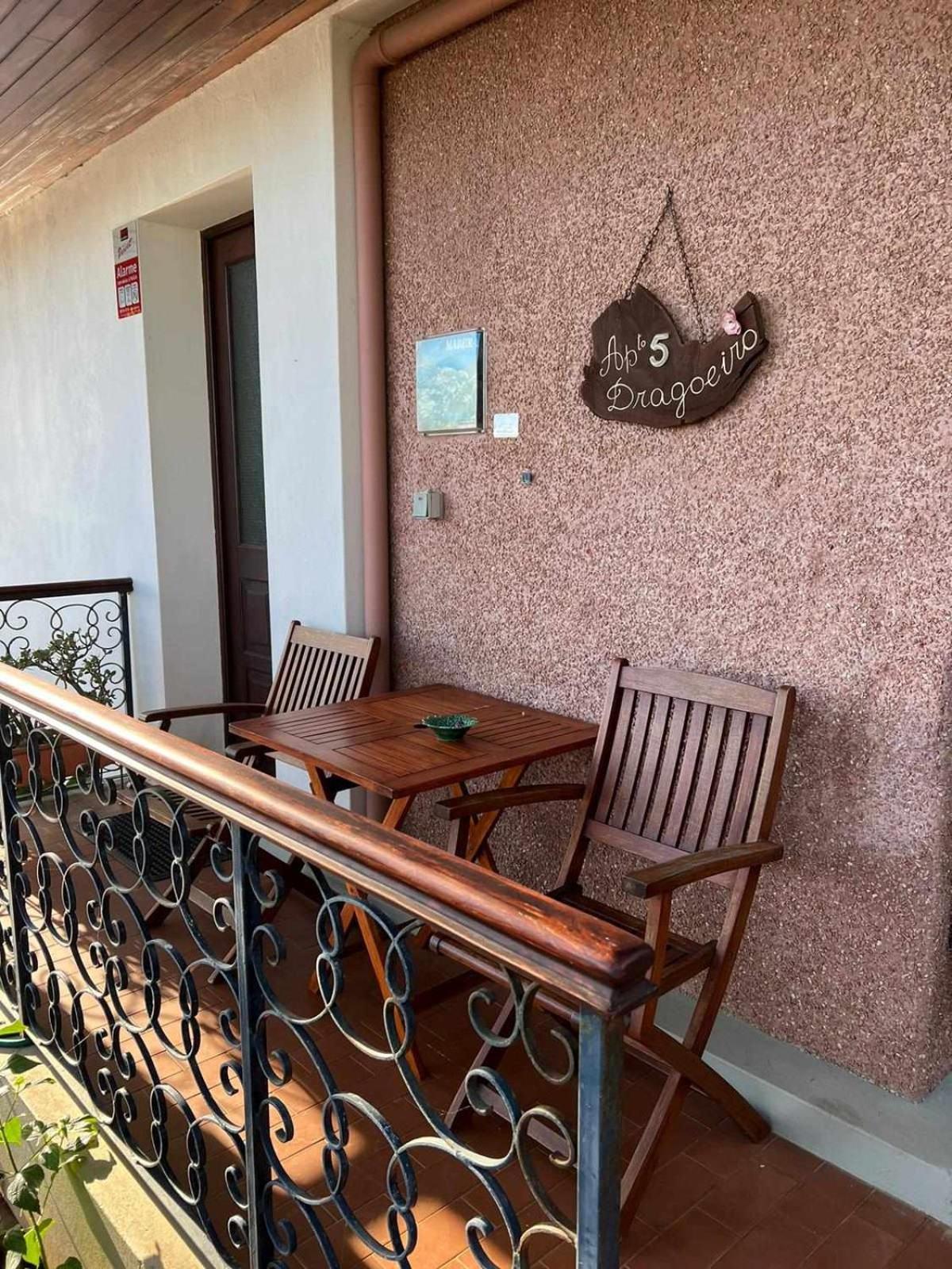 Vila Gama Apartamentos rodeados de natureza com vista para o mar Machico  Ruang foto